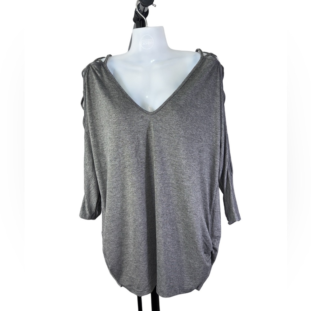 Elesol Gray V-Neck Women's Top XL